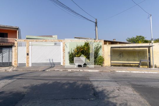 Fachada de casa de condomínio para alugar com 3 quartos, 69m² em Cidade Antônio Estêvão de Carvalho, São Paulo