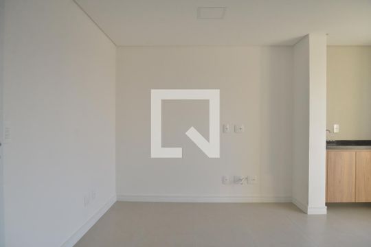 Sala de apartamento para alugar com 2 quartos, 54m² em Casa Branca, Santo André