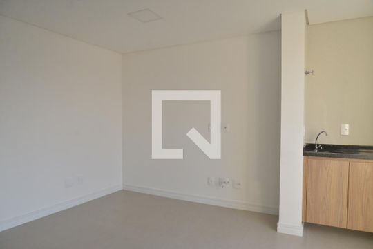 Sala de apartamento para alugar com 2 quartos, 54m² em Casa Branca, Santo André