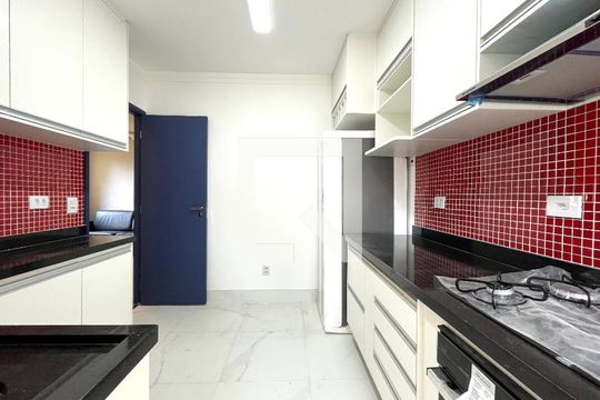 Cozinha  de apartamento à venda com 2 quartos, 60m² em Parque Jabaquara, São Paulo