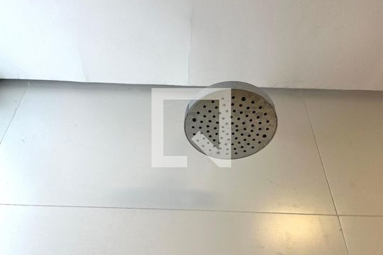 Banheiro  de apartamento à venda com 2 quartos, 60m² em Parque Jabaquara, São Paulo