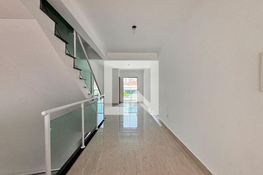 Sala de casa à venda com 2 quartos, 150m² em Vila Santa Teresa, Santo André