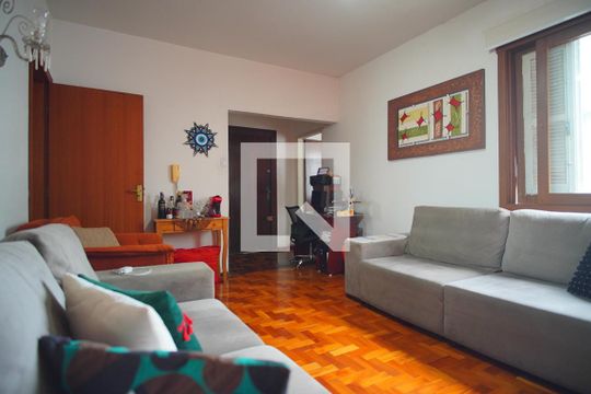 Sala de apartamento à venda com 2 quartos, 120m² em Rio Branco, Porto Alegre