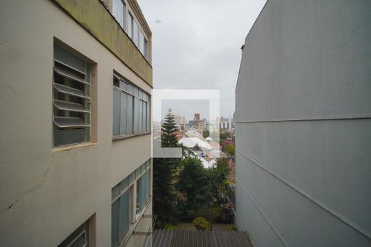 Sala - Vista de apartamento à venda com 2 quartos, 120m² em Rio Branco, Porto Alegre