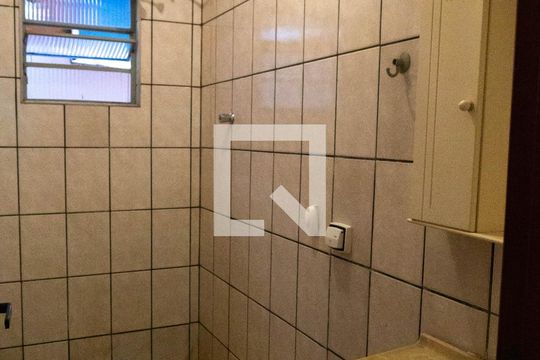 Banheiro/Studio de casa para alugar com 1 quarto, 41m² em Jardim Adriana, Guarulhos