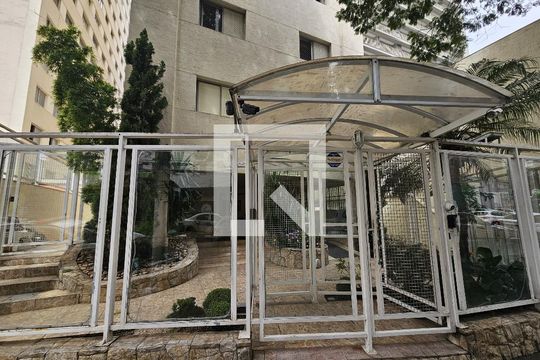 Fachada de apartamento à venda com 3 quartos, 110m² em Vila Mariana, São Paulo
