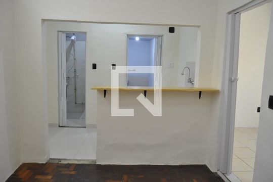 Sala de casa para alugar com 1 quarto, 48m² em Cachambi, Rio de Janeiro