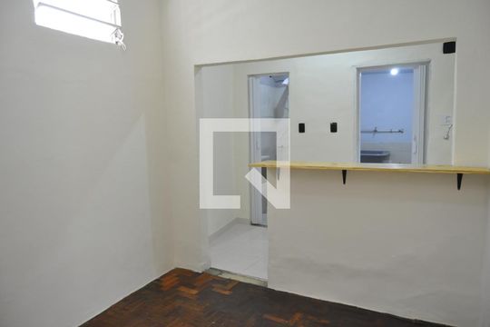 Sala de casa para alugar com 1 quarto, 48m² em Cachambi, Rio de Janeiro