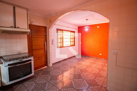 Cozinha de casa para alugar com 4 quartos, 250m² em Itaim Paulista, São Paulo