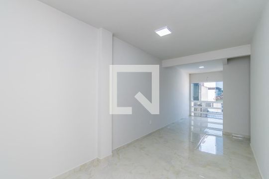 Sala de apartamento para alugar com 2 quartos, 55m² em Penha, Rio de Janeiro