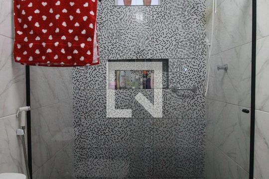 Banheiro social - box de apartamento à venda com 3 quartos, 83m² em Copacabana, Rio de Janeiro
