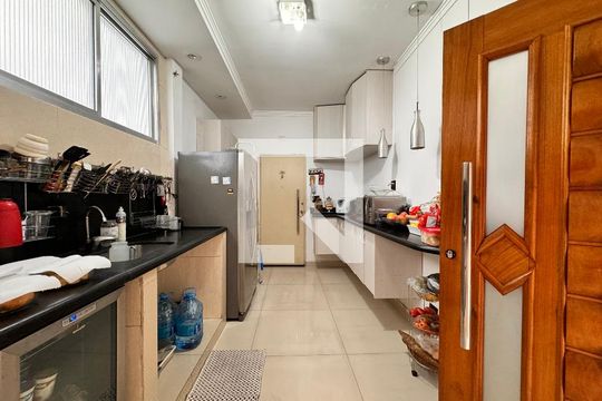 Cozinha de apartamento à venda com 3 quartos, 140m² em Jardim, Santo André