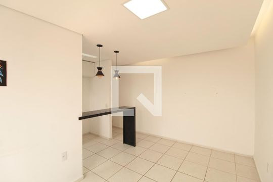 Sala de apartamento para alugar com 2 quartos, 49m² em Mantiqueira, Belo Horizonte