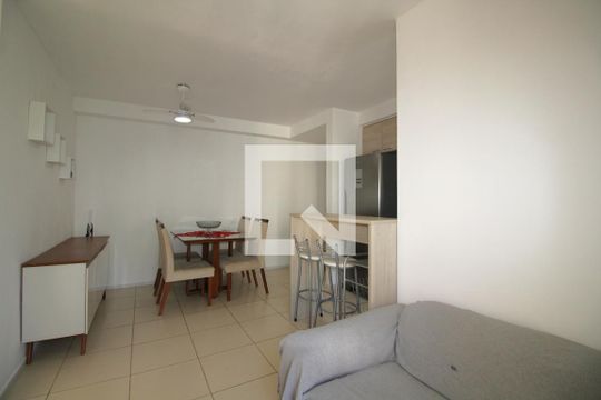 Sala de apartamento à venda com 3 quartos, 72m² em Jacarepaguá, Rio de Janeiro