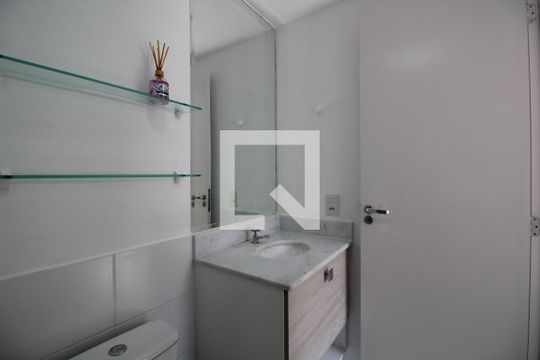 Banheiro da Suíte de apartamento à venda com 3 quartos, 72m² em Jacarepaguá, Rio de Janeiro