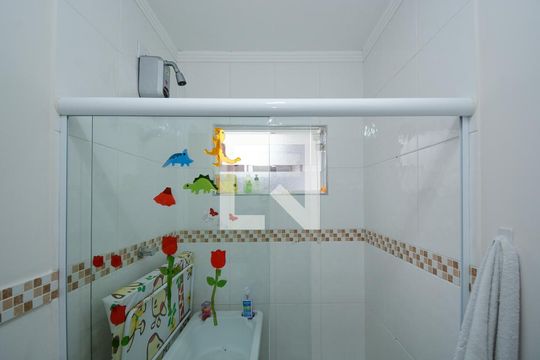 Banheiro da Suíte de casa à venda com 3 quartos, 157m² em Vila Suzi, São Bernardo do Campo