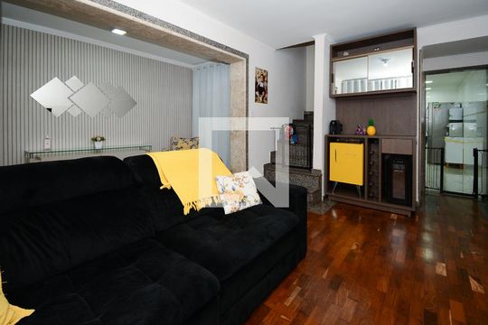 Casa à venda com 3 quartos, 157m² em Vila Suzi, São Bernardo do Campo