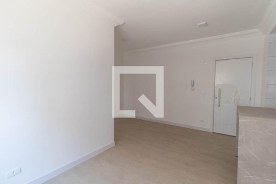 Sala de apartamento à venda com 2 quartos, 60m² em Santa Cândida, Curitiba