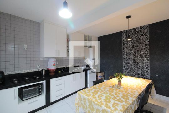 Cozinha de casa à venda com 3 quartos, 360m² em Providência, Belo Horizonte