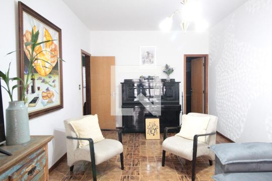 Sala de casa à venda com 3 quartos, 360m² em Providência, Belo Horizonte