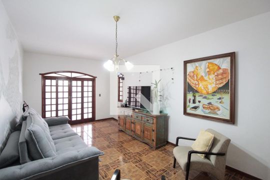 Casa à venda com 3 quartos, 360m² em Providência, Belo Horizonte