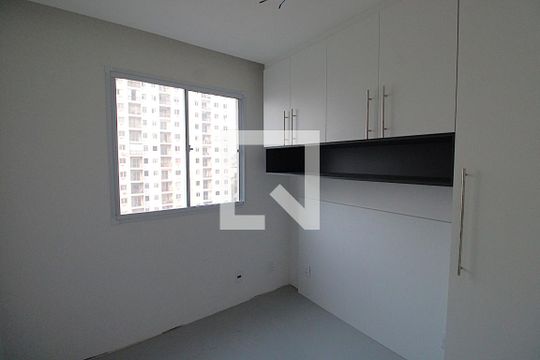 Quarto de apartamento à venda com 1 quarto, 32m² em Vista Alegre, Rio de Janeiro
