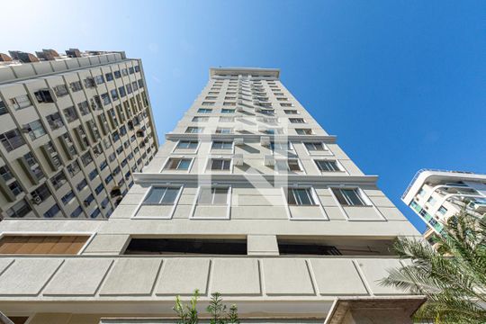 Fachada de apartamento à venda com 2 quartos, 81m² em Pe Pequeno, Niterói