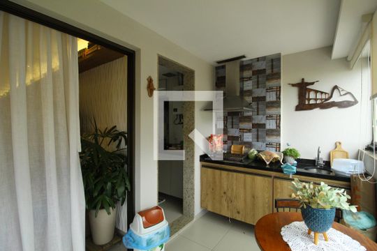 Varanda - Acesso para sala e para cozinha de apartamento à venda com 2 quartos, 72m² em Freguesia (jacarepaguá), Rio de Janeiro