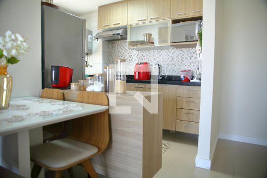 Cozinha  de apartamento à venda com 2 quartos, 54m² em Jardim Olavo Bilac, São Bernardo do Campo