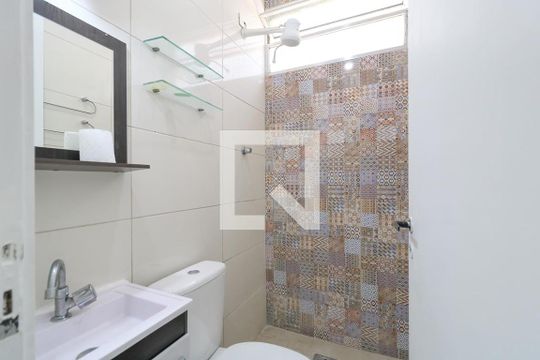 Banheiro de apartamento à venda com 2 quartos, 50m² em Cachambi, Rio de Janeiro