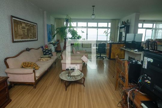 Sala de apartamento à venda com 3 quartos, 176m² em Jardim Guanabara, Rio de Janeiro