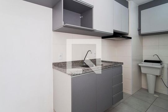 Cozinha/Área de Serviço de apartamento para alugar com 2 quartos, 34m² em Tucuruvi, São Paulo