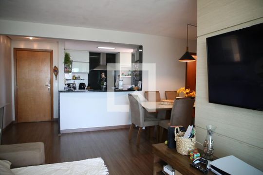 Sala de apartamento para alugar com 3 quartos, 96m² em Parque Amazônia, Goiânia