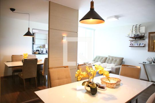 Apartamento para alugar com 3 quartos, 96m² em Parque Amazônia, Goiânia