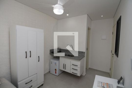 Kitnet/Studio para alugar com 1 quarto, 20m² em Vila Gomes Cardim, São Paulo