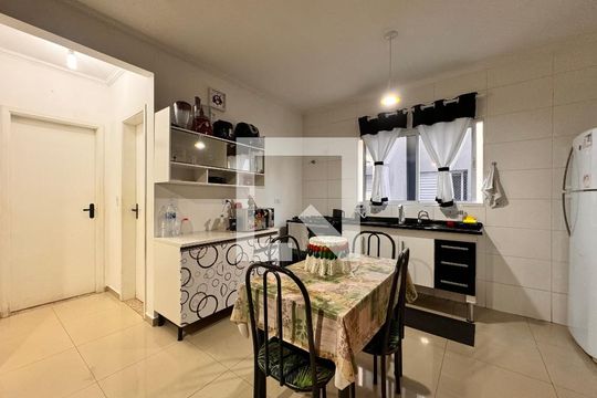 Cozinha de apartamento à venda com 2 quartos, 58m² em Vila Curuçá, Santo André