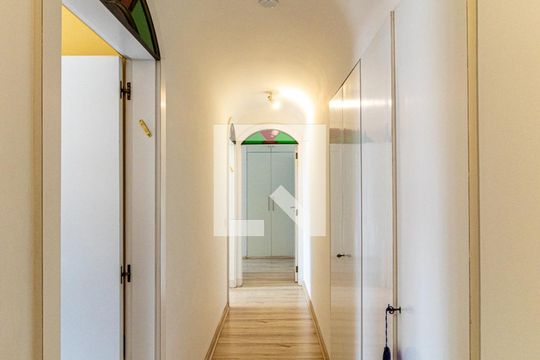 Corredor de apartamento à venda com 4 quartos, 324m² em Santa Cecilia, São Paulo