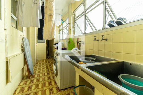 Área de Serviço de apartamento à venda com 4 quartos, 324m² em Santa Cecilia, São Paulo
