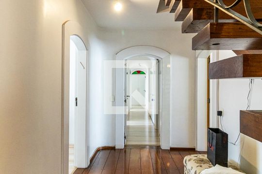 Corredor de apartamento à venda com 4 quartos, 324m² em Santa Cecilia, São Paulo