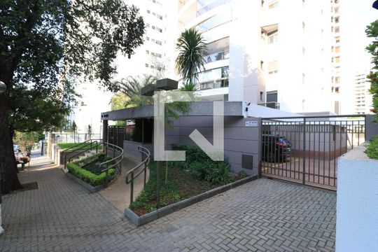 Fachada de apartamento à venda com 2 quartos, 75m² em Pompeia, São Paulo