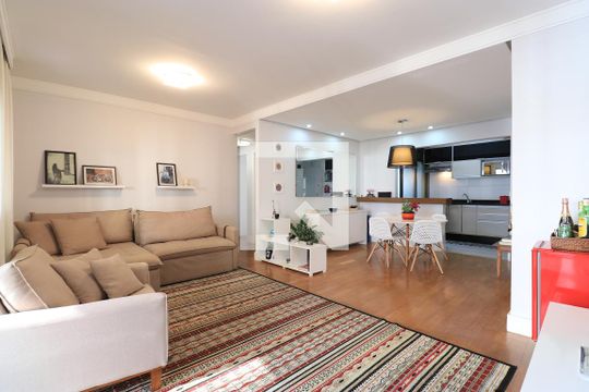 Sala de apartamento à venda com 2 quartos, 75m² em Pompeia, São Paulo