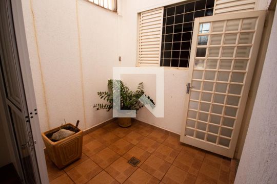 Jardim da Sala de casa para alugar com 5 quartos, 261m² em Alto da Boa Vista, Ribeirão Preto