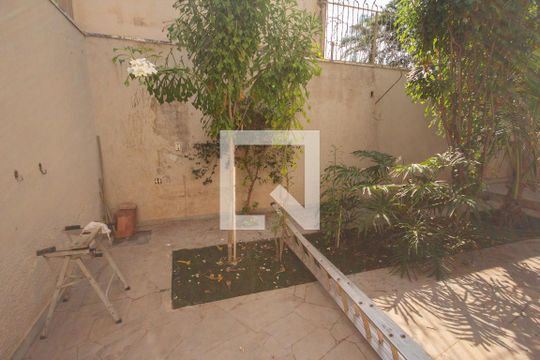 Vista da Quarto 2 de casa para alugar com 5 quartos, 261m² em Alto da Boa Vista, Ribeirão Preto