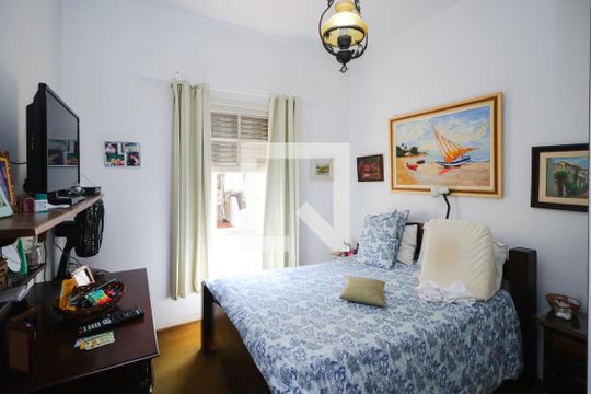 Quarto 1 de casa à venda com 3 quartos, 300m² em Aclimação, São Paulo