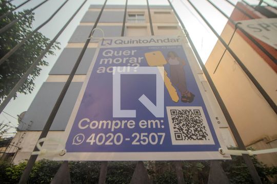 Placa de kitnet/studio à venda com 1 quarto, 35m² em Rio Branco, Porto Alegre