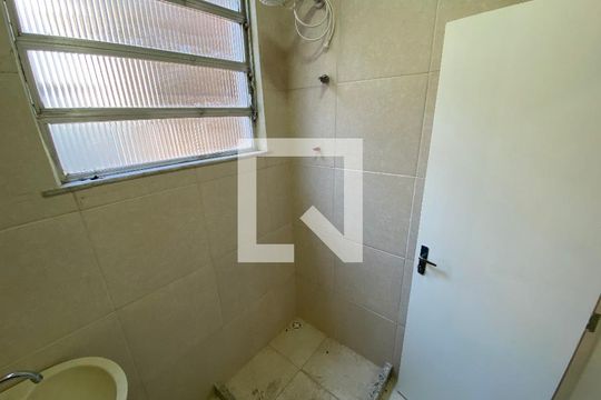 Banheiro de casa à venda com 3 quartos, 85m² em Engenho de Dentro, Rio de Janeiro