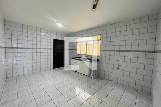 Cozinha de casa à venda com 4 quartos, 172m² em Jardim Santa Cecilia, Guarulhos