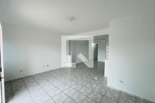 Sala de casa à venda com 4 quartos, 172m² em Jardim Santa Cecilia, Guarulhos