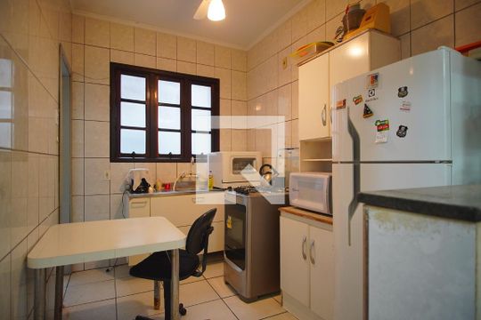 Cozinha de apartamento para alugar com 2 quartos, 87m² em Auxiliadora, Porto Alegre