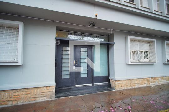 Fachada de apartamento para alugar com 2 quartos, 87m² em Auxiliadora, Porto Alegre